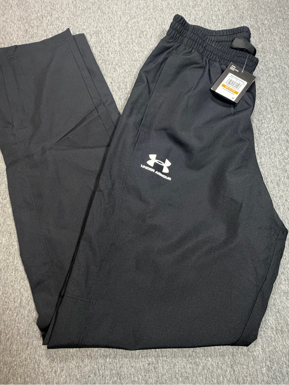 Under Armour Mens UA Black Vital Woven Warm Up Pants Small Tall Mesh Lined NEW